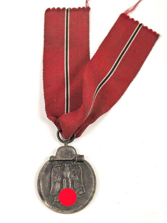 Medaille Winterschlacht im Osten , Zink, am Band