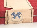 Bündel Ordensband zur Medaille Winterschlacht im Osten. Breite 31mm. In der originalen Banderole. Laut Banderole 25 Meter