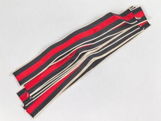 Ordensband für die Bandspange zur Anschlussmedaille 1.Oktober 1938. Breite 25mm, Länge jeweils knapp über 20cm. Sie erhalten ein ( 1 ) Stück