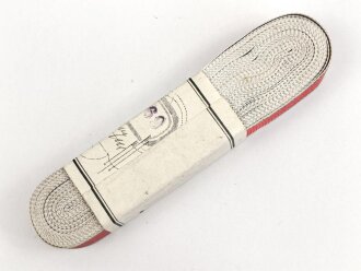 Bündel Ordensband zur Anschlussmedaille 13.März 1938. Breite 15mm. In der originalen Banderole, laut dieser 10 Meter