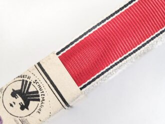 Bündel Ordensband zur Anschlussmedaille 13.März 1938. Breite 15mm. In der originalen Banderole, laut dieser 10 Meter