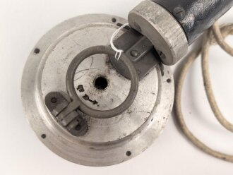 1.Weltkrieg, Handapparat zum Horchgerät Waetzmann. Wurde zum Abhören feindlicher Pioniere beim Stollenbau verwendet