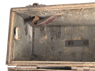 1.Weltkrieg, Batteriekasten zum M Blink 16. Ungereinigtes Stück