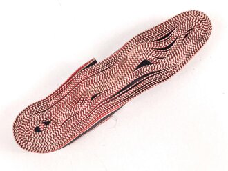 Ordensband für eine Bandspange zur Kriegsverdienstmedaille 1939. Breite 15mm, sie erhalten je 10cm von der Rolle abgeschnitten