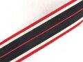 Ordensband für die Kriegsverdienstmedaille 1939. Breite 30mm, sie erhalten je 15cm von der Rolle abgeschnitten