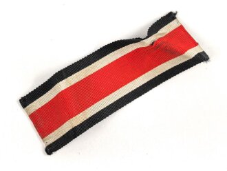Ordensband zum Eisernen Kreuz 2. Klasse 1939 .Breite 30mm, von einer Feldbluse abgetrennt