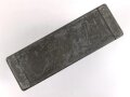 Feldfernsprecher 33 Wehrmacht, datiert 1943.  Ungereinigt, Funktion nicht geprüft, überlackiert