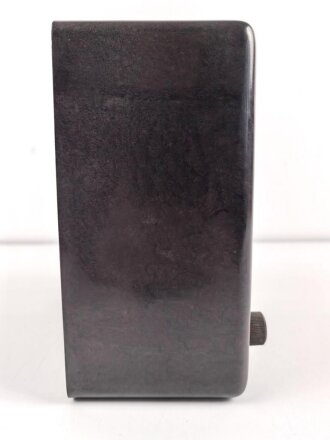 Deutscher Kleinempfänger 1938, Hersteller Roland Brandt. Optisch gut, ungereinigt, Anschlussstecker samt Kabel fehlt, Funktion nicht geprüft