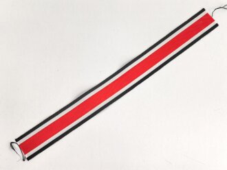 Ordensband zur breiten Bandspange für Eisernes Kreuz 2. Klasse 1939 .Breite 25mm, Länge 29cm. Sie erhalten ein Stück aus dem Bündel