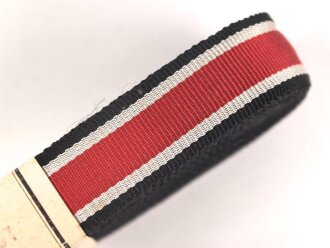 Bündel Ordensband  zur Bandspange für Eisernes Kreuz 2. Klasse 1939.  Breite 15mm . In der originalen Banderole, laut dieser 10 Meter