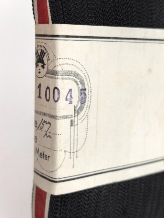 Bündel Ordensband  zur Bandspange für Eisernes Kreuz 2. Klasse 1939.  Breite 15mm . In der originalen Banderole, laut dieser 20 Meter