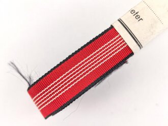 Bündel Ordensband  zur Olympia Erinnerungsmedaille 1936.  Breite 15mm . In der originalen Banderole, laut dieser  10 Meter