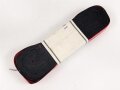 Bündel Ordensband  zur Olympia Erinnerungsmedaille 1936.  Breite 15mm . In der originalen Banderole, laut dieser  10 Meter