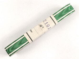 Bündel Ordensband  für die Bandspange zur Tapferkeits Auszeichnung der Ostvölker in Silber. Breite 15mm, In der originalen Banderole, laut dieser 10 Meter