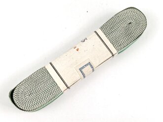 Bündel Ordensband  für die Bandspange zur Tapferkeits Auszeichnung der Ostvölker in Silber. Breite 15mm, In der originalen Banderole, laut dieser 10 Meter