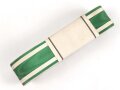 Bündel Ordensband  zur Tapferkeits Auszeichnung der Ostvölker in Silber. Breite 30mm, In der originalen Banderole, laut dieser 10 Meter