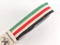 Bündel Ordensband  zur Bandspange für die Deutsch-Italienische Erinnerungsmedaille an den Feldzug in Afrika. Breite 15mm, in der originalen Banderole, laut dieser 25 Meter
