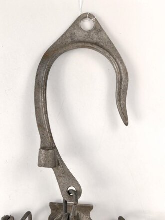Baumhaken / Abspannhaken für Feldfernkabel der Wehrmacht