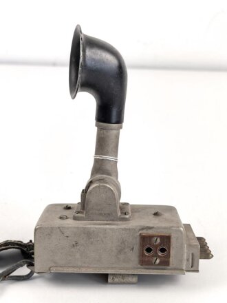 Brustmikrofon 33 der Wehrmacht datiert 1940, Funktion nicht geprüft