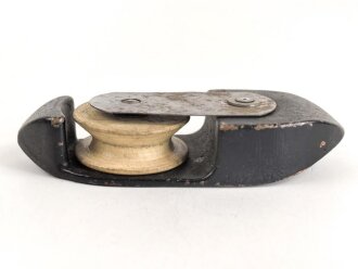 Schnurgewicht für den grossen Klappenschrank datiert 1935