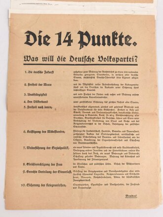 Deutsche Volkspartei, Deutsche Demokratische Partei , Sozialdemokratische Mehrheitspartei. Vier Flugblätter sowie eine Ansichtskarte der Deutschen Demokratischen Partei, neuzeitlich oben zusammengeklebt