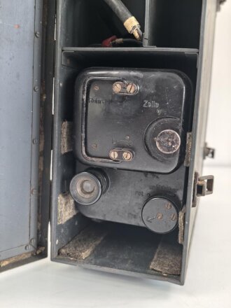 Lichtsprechgerät 60/80 Wehrmacht. Um 1941 im Einsatz, insgesamt wurde etwa 600 Geräte produziert. Guter Zustand, Funktion nicht geprüft. Rarität