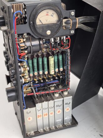 Lichtsprechgerät 60/80 Wehrmacht. Um 1941 im Einsatz, insgesamt wurde etwa 600 Geräte produziert. Guter Zustand, Funktion nicht geprüft. Rarität