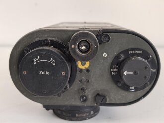 Lichtsprechgerät 80 Wehrmacht. Optischer Sender / Empfänger.  Hersteller blc für Carl Zeiss Jena. Optisch einwandfrei, Originallack, Funktion nicht geprüft. Im passenden Lederbehälter, dieser datiert 1940