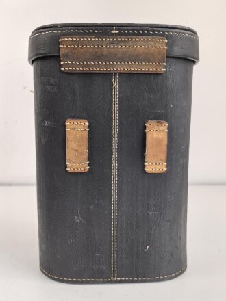 Lichtsprechgerät 80 Wehrmacht. Hersteller  Carl Zeiss Jena 1938. Optisch einwandfrei, Originallack, Funktion nicht geprüft. Im passenden Behälter, diesem fehlt ein Metallbeschlag um den zweiten verschluss zu halten sowie die beiden seitlichen D-Ringe.