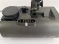 Lichtsprechgerät 80 Wehrmacht. Hersteller  Carl Zeiss Jena 1938. Optisch einwandfrei, Originallack, Funktion nicht geprüft. Im passenden Behälter, diesem fehlt ein Metallbeschlag um den zweiten verschluss zu halten sowie die beiden seitlichen D-Ringe.