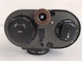 Lichtsprechgerät 80 Wehrmacht. Hersteller  Carl Zeiss Jena 1938. Optisch einwandfrei, Originallack, Funktion nicht geprüft. Im passenden Behälter, diesem fehlt ein Metallbeschlag um den zweiten verschluss zu halten sowie die beiden seitlichen D-Ringe.