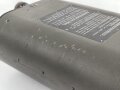 Lichtsprechgerät 80 Wehrmacht. Hersteller  Carl Zeiss Jena 1938. Optisch einwandfrei, Originallack, Funktion nicht geprüft. Im passenden Behälter, diesem fehlt ein Metallbeschlag um den zweiten verschluss zu halten sowie die beiden seitlichen D-Ringe.