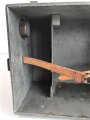 Lichtsprechgerät 80 Wehrmacht. Tornister Unterteil in der 2.Ausführung. Restauriertes Stück, der Nickelsammler ist eine neuzeitliche Atrappe. Ungereinigt