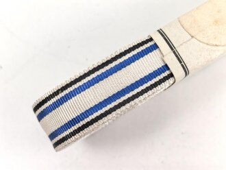 Bayern,  Bündel Ordensband zur Bandspange des Militär Verdienstkreuz 3. Klasse. Breite 15mm, in der originalen Banderole, laut dieser 10 Meter