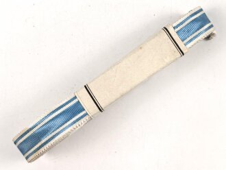 Bayern, Bündel Ordensband für die Bandspange zur Dienstauszeichnung 1913. Breite 15mm, in der originalen Banderole, laut dieser 10 Meter