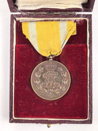 Sachsen Königreich, Friedrich August Medaille in bronze. Am Band, im  Etui