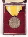 Sachsen Königreich, Friedrich August Medaille in bronze. Am Band, im  Etui