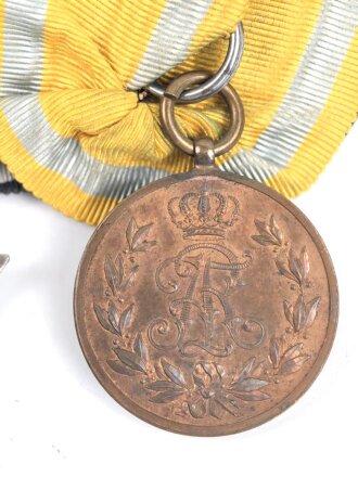 Baden / Sachsen. Ordenspange eines tapferen Kämpfers im 1. Weltkrieg, Silberne Verdienstmedaille, Eisernes Kreuz 2. Klasse 1914, Friedrich August Medaille in bronze