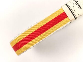 Baden, Bündel Ordensband  für die Bandspange zur silberne Verdienstmedaille 1908-1918. Breite 15mm, in der originalen Banderole, laut dieser 25 Meter