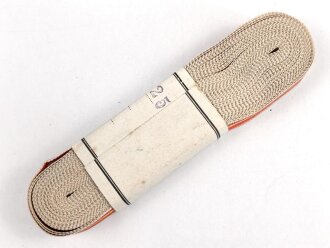 Baden,  Bündel Ordensband zur Bandspange zum Kriegsverdienstkreuz 1916. Breite 15mm, in der originalen Banderole, laut dieser 10 Meter