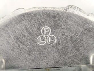 Kriegsmarine Schloß für die Paradefeldbinde der Beamten. Aluminium 60mm. Ungetragenes Stück aus altem Herstellerbestand