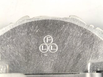 Kriegsmarine Schloß für die Paradefeldbinde der Beamten. Aluminium 60mm. Ungetragenes Stück aus altem Herstellerbestand