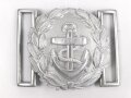 Kriegsmarine Schloß für die Paradefeldbinde der Beamten. Aluminium 60mm. Ungetragenes Stück aus altem Herstellerbestand