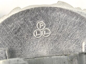 Kriegsmarine Schloß für die Paradefeldbinde der Beamten. Aluminium 60mm. Ungetragenes Stück aus altem Herstellerbestand