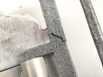 Kriegsmarine Schloß für die Paradefeldbinde der Beamten. Aluminium 60mm. Ungetragenes Stück aus altem Herstellerbestand