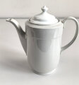 Heer, Kantinenporzellan Kaffeekanne, Hersteller Bavaria 1942, Höhe 24cm mit Deckel, diser wohl ursprünglich nicht zugehörig, gebraucht