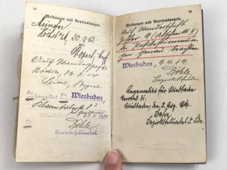 1. Weltkrieg, Militärpaß eines Angehörigen zunächst Infanterie Regiment 88, Krankerträgerausbildung, Pistole 08, ab 1914 Frankreichfeldzug, diverse Einsätze in Verdun