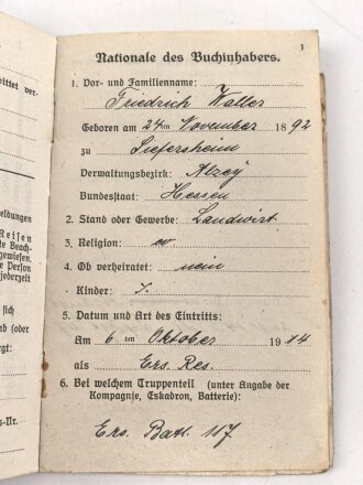 1. Weltkrieg, Militärpaß eines Angehörigen Ersatz Btl. Infanterie Regiment 117. Flandern, Champagne, Argonnen, Hessische Tapferkeitsmedaille, Eisernes Kreuz II. Klasse