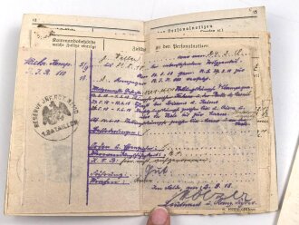 1. Weltkrieg, Militärpaß eines Angehörigen Ersatz Btl. Infanterie Regiment 117. Flandern, Champagne, Argonnen, Hessische Tapferkeitsmedaille, Eisernes Kreuz II. Klasse