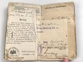 1. Weltkrieg, Militärpaß eines einjährig Freiwilligen im hessischen Infanterie Regiment 81. Eingetragene Landwehr Dienstauszeichnung II. Klasse. Während des 1. Weltkrieg zum immobilen Kraftwagen depot nach Frankfurt / Main versetzt.